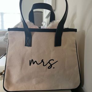 Mrs tote